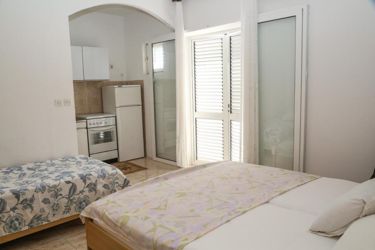 Apartments Butkovic Hvar Town Exterior foto