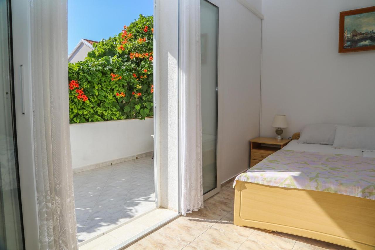 Apartments Butkovic Hvar Town Exterior foto