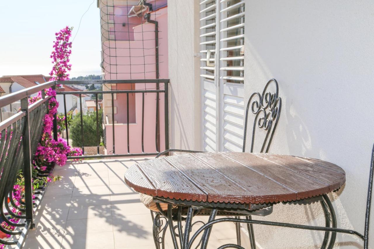 Apartments Butkovic Hvar Town Exterior foto